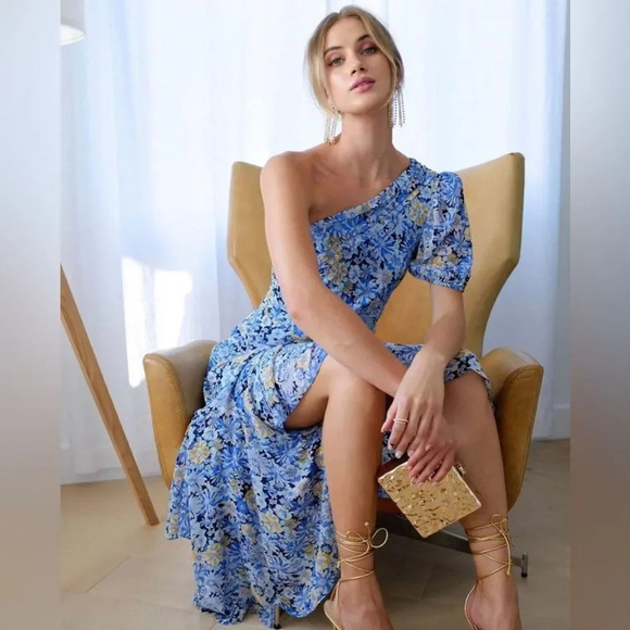 ASTR The Label  Santorini Floral One Shoulder dress - Picture 2 of 12